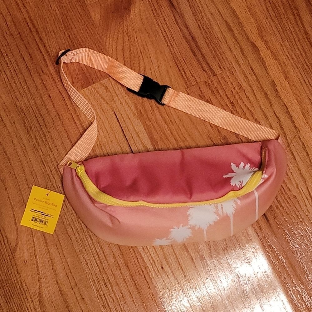 Sun Squad Cooler Palms Fanny Pack NWT